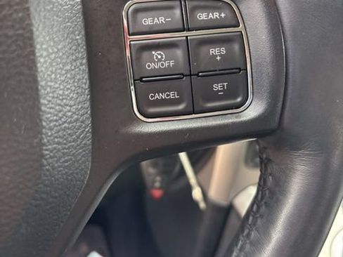 Used 2017 RAM 1500 Big Horn image 23