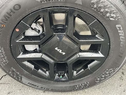 New 2027 Kia Telluride LX image 5