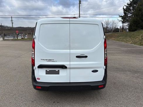Certified 2022 Ford Transit Connect XL image 3