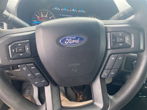 Used 2017 Ford F150 XLT w/ XTR Package image 13