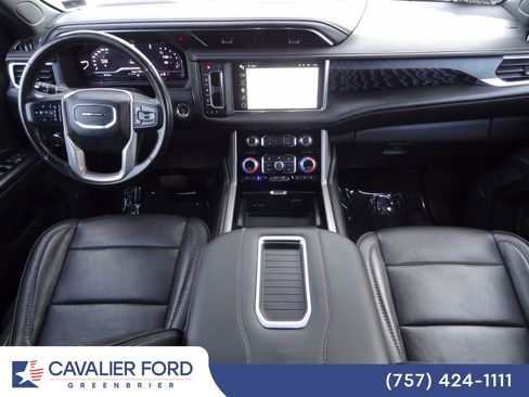 Used 2022 GMC Yukon XL Denali AWD/4WD image 17