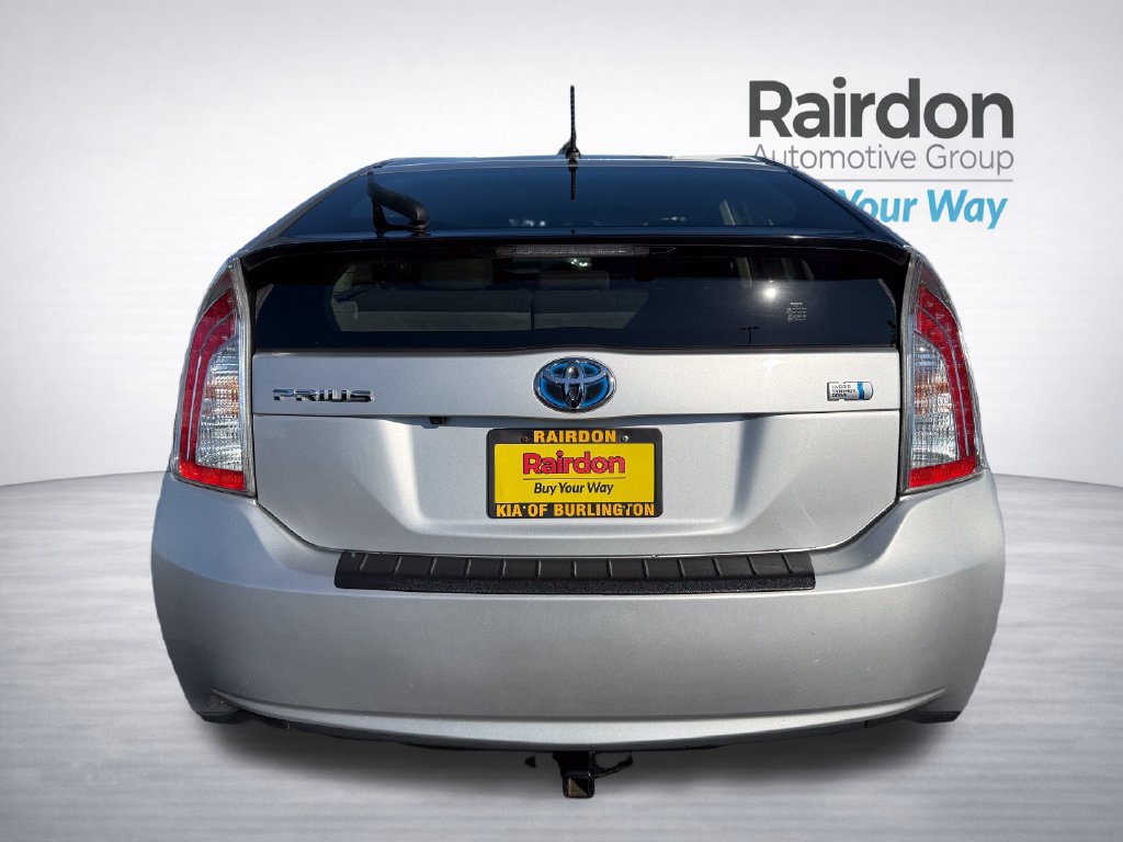Used 2015 Toyota Prius Two FWD image 6