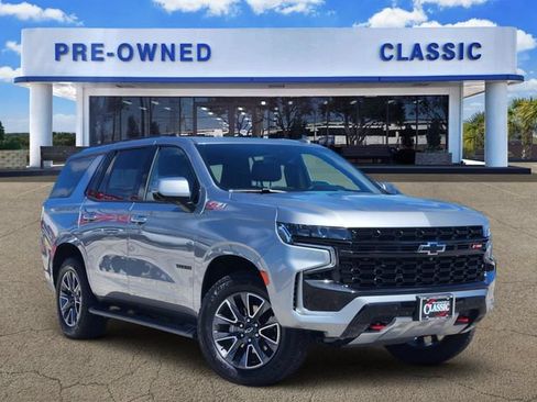 Used 2023 Chevrolet Tahoe Z71 w/ Luxury Package AWD/4WD image 1
