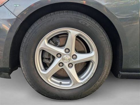 Used 2017 Chevrolet Malibu LS image 23