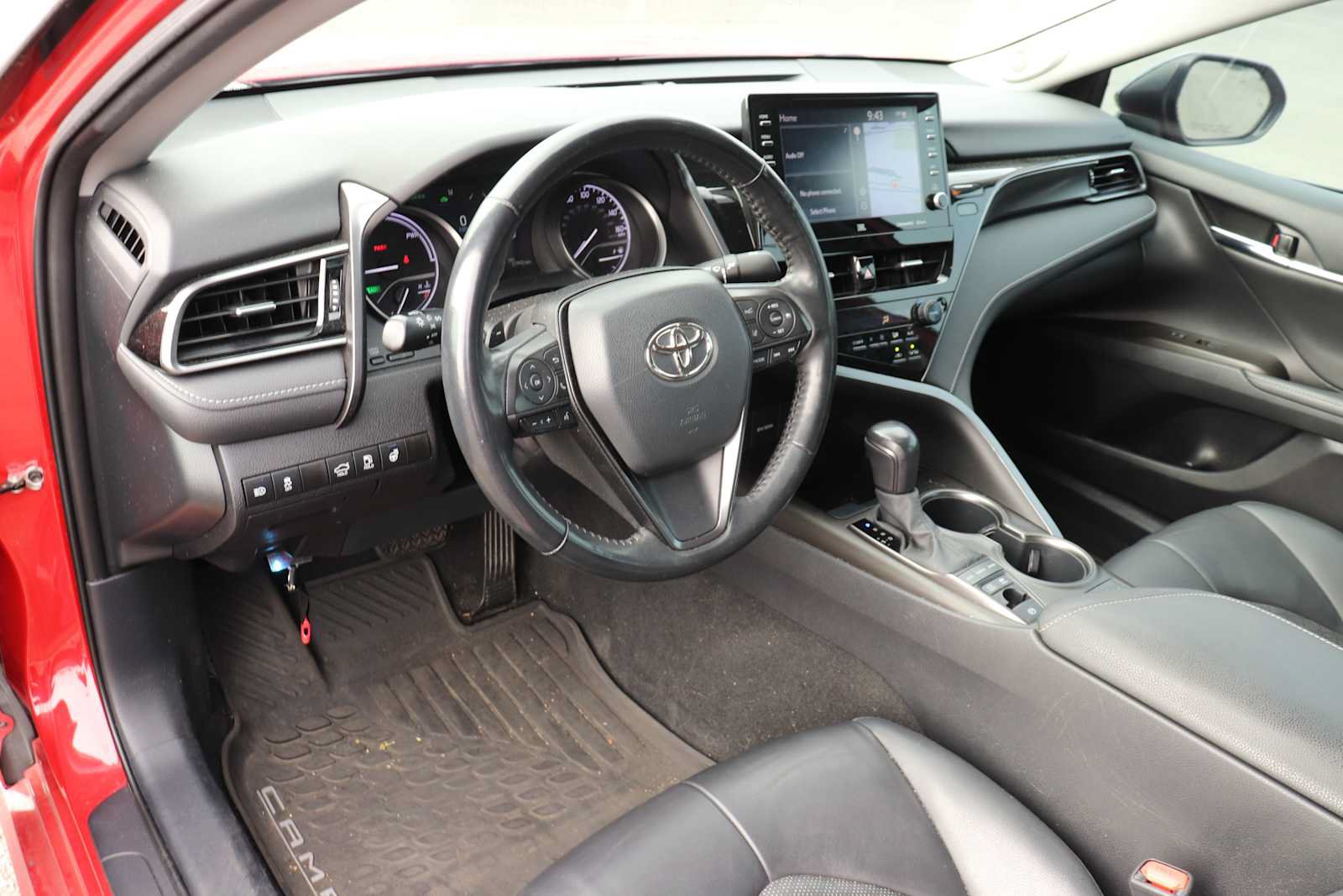 Used 2021 Toyota Camry XSE w/ Navigation Upgrade Package FWD image 10