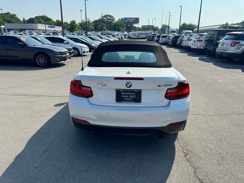 Used 2016 BMW M235i Convertible RWD image 12