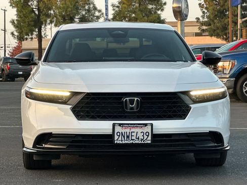 Used 2024 Honda Accord Sport image 11