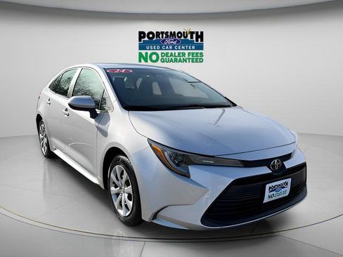 Used 2024 Toyota Corolla LE FWD image 19