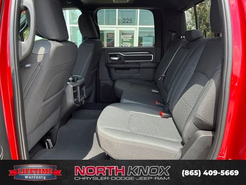 New 2026 RAM 2500 Big Horn AWD/4WD image 12