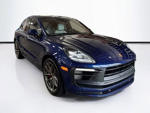 Used 2022 Porsche Macan GTS AWD/4WD image 3