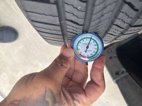 Used 2021 Toyota Highlander XLE image 10