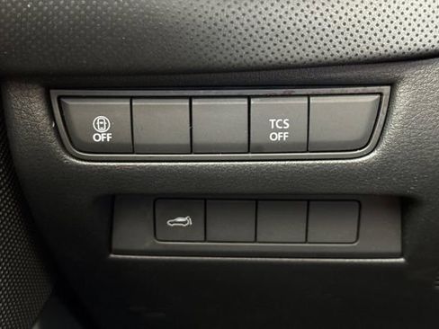 Used 2024 MAZDA CX-50 AWD 2.5 S w/ Premium Package image 39