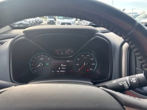 Used 2021 Chevrolet Colorado Z71 w/ Safety Package AWD/4WD image 20