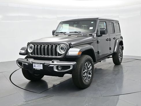 New 2025 Jeep Wrangler Unlimited Sahara w/ Safety Group AWD/4WD image 3