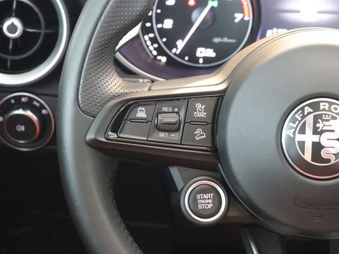 Used 2023 Alfa Romeo Stelvio Sprint AWD/4WD image 11