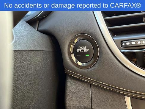 Certified 2022 Chevrolet Trax LT w/ Midnight Edition image 30