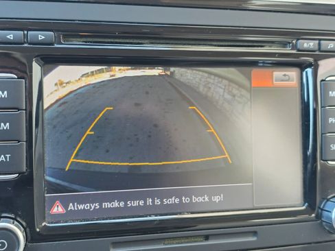 Used 2014 Volkswagen Passat 1.8T SE image 22