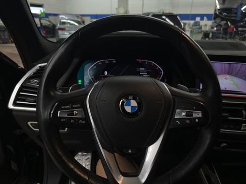 Used 2019 BMW X5 xDrive40i w/ Executive Package AWD/4WD image 23