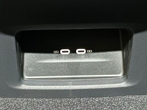 New 2026 Volkswagen Atlas Cross Sport SE image 22