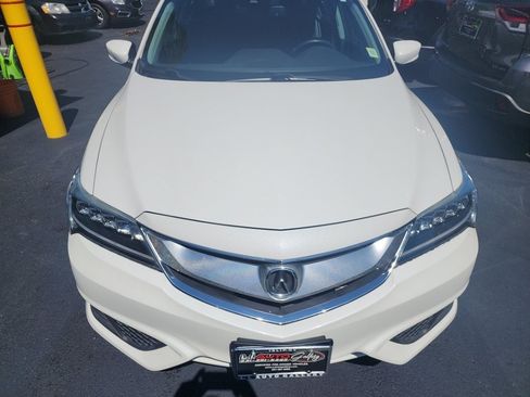 Used 2018 Acura ILX FWD image 6