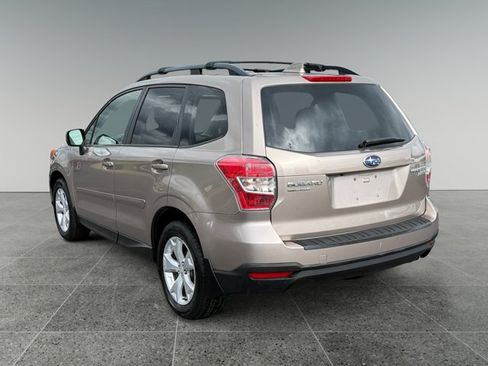 Used 2016 Subaru Forester 2.5i Premium AWD/4WD image 6