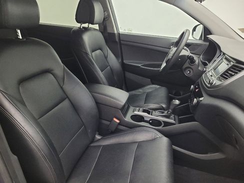Used 2016 Hyundai Tucson SE w/ Option Group 02 FWD image 21