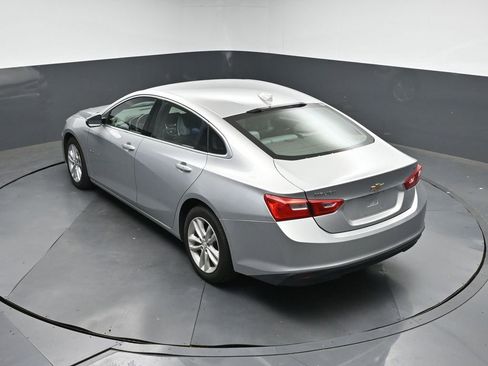 Used 2018 Chevrolet Malibu LT image 20