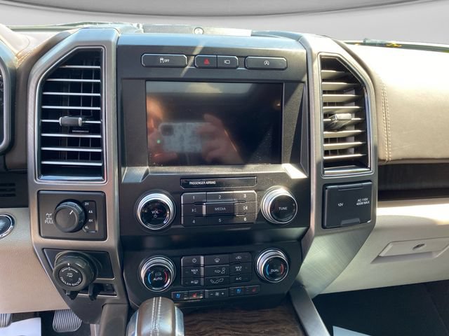 Used 2019 Ford F150 Limited w/ Trailer Tow Package AWD/4WD image 17