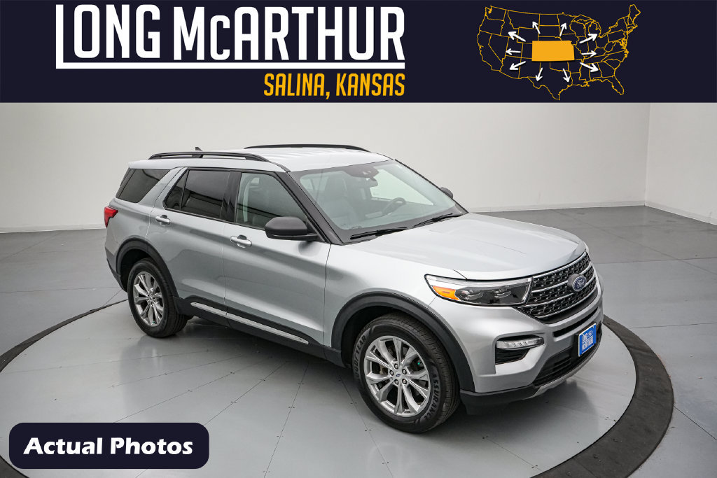 Certified 2023 Ford Explorer XLT w/ Equipment Group 202A AWD/4WD image 1