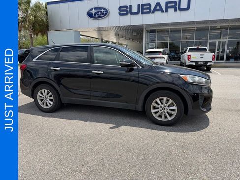 Used 2019 Kia Sorento L FWD image 1