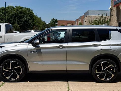 Used 2024 Mitsubishi Outlander SEL AWD/4WD image 4