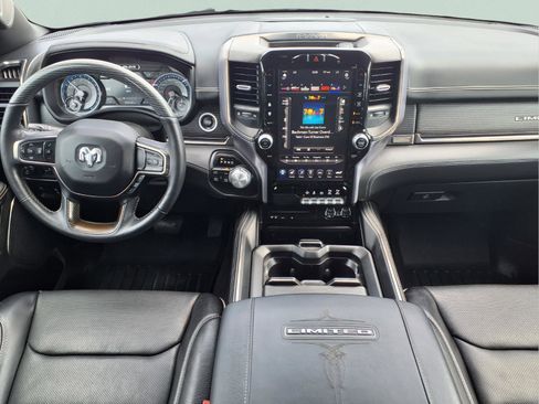 Used 2019 RAM 1500 Limited w/ Body Color Bumper Group image 10