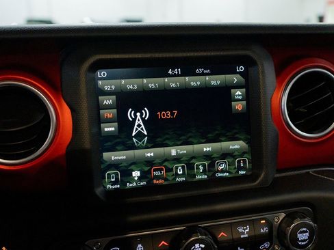 Used 2019 Jeep Wrangler Unlimited Rubicon image 44