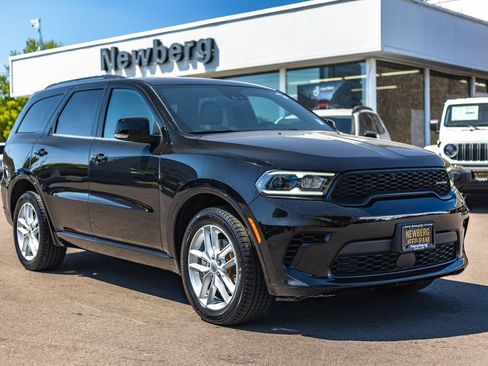 Used 2024 Dodge Durango GT AWD/4WD image 6