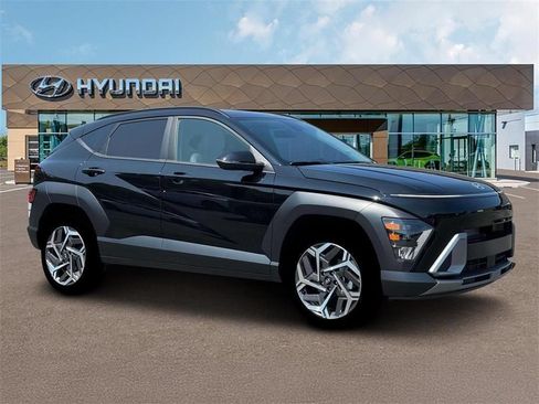 Used 2026 Hyundai Kona SEL Premium AWD/4WD image 10
