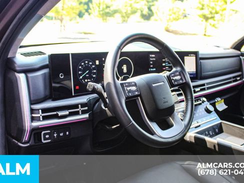 Used 2024 Hyundai Santa Fe Limited FWD image 21