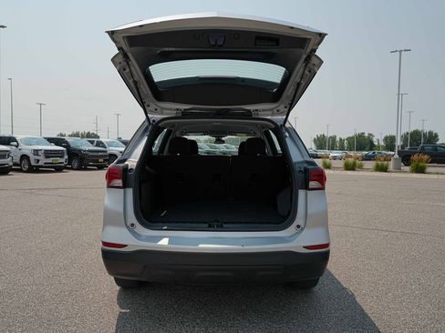 Used 2022 Chevrolet Equinox LS AWD/4WD image 14