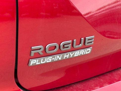 New 2026 Nissan Rogue SL AWD/4WD image 9