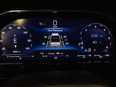 Certified 2025 Chevrolet Silverado 1500 RST image 29