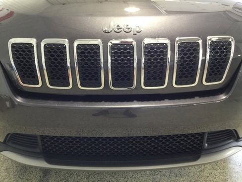 Used 2019 Jeep Cherokee Limited image 27