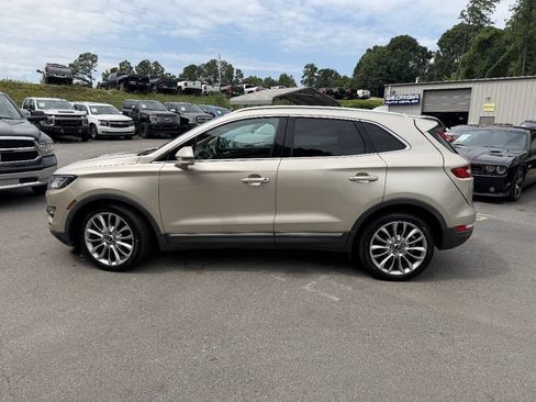 Used 2017 Lincoln MKC Reserve FWD image 8