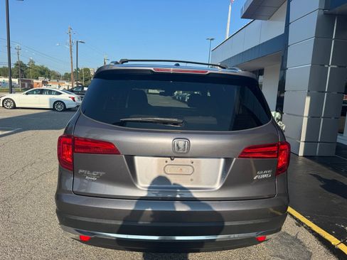 Used 2017 Honda Pilot Elite image 13