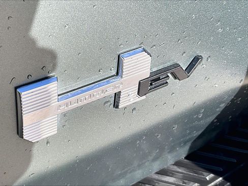 Used 2024 GMC Hummer EV 3X image 30
