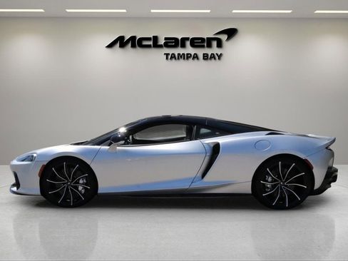 New 2025 McLaren GTS image 2
