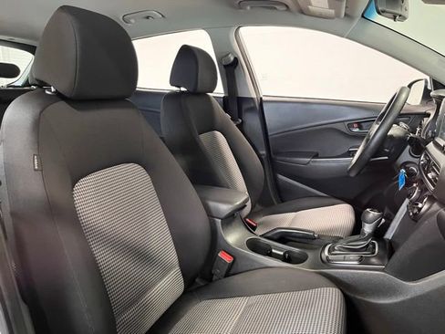 Used 2019 Hyundai Kona SE w/ Cargo Package image 10