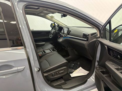 New 2026 Honda Odyssey Elite image 15