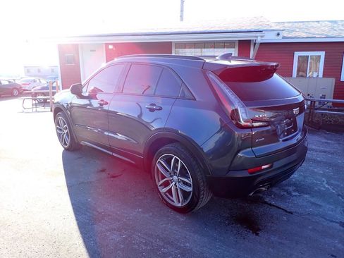 Used 2019 Cadillac XT4 Sport image 4