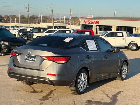 Certified 2024 Nissan Sentra S image 7