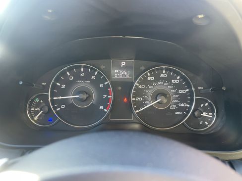 Used 2011 Subaru Legacy 2.5i Premium image 16