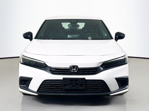 Used 2023 Honda Civic Sport image 2